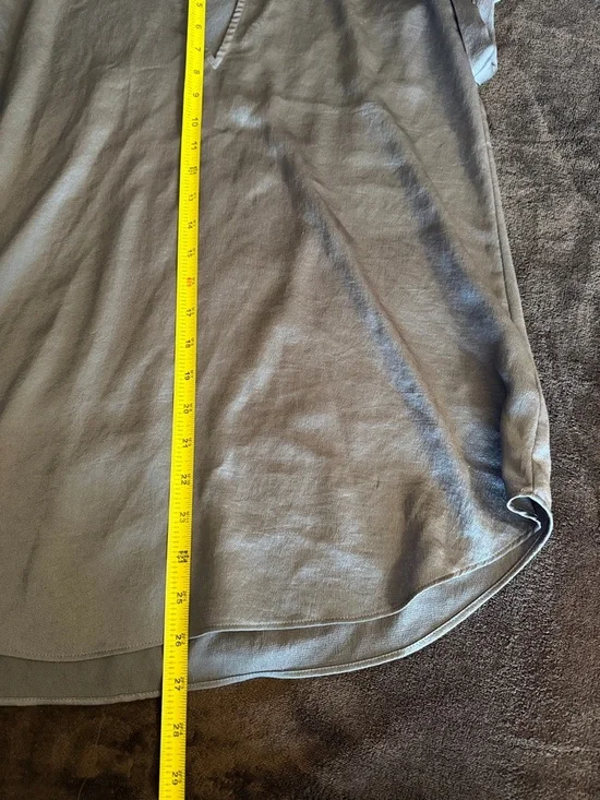 Express Gray Short-Sleeve Blouse with Cross Strap - Picture 5 of 5